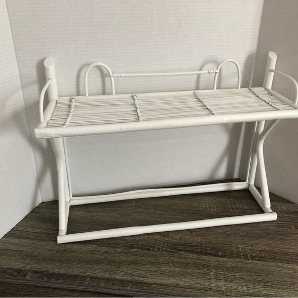 Vtg Boho Wicker Shelf with Towel Bar - Picture 2 of 11